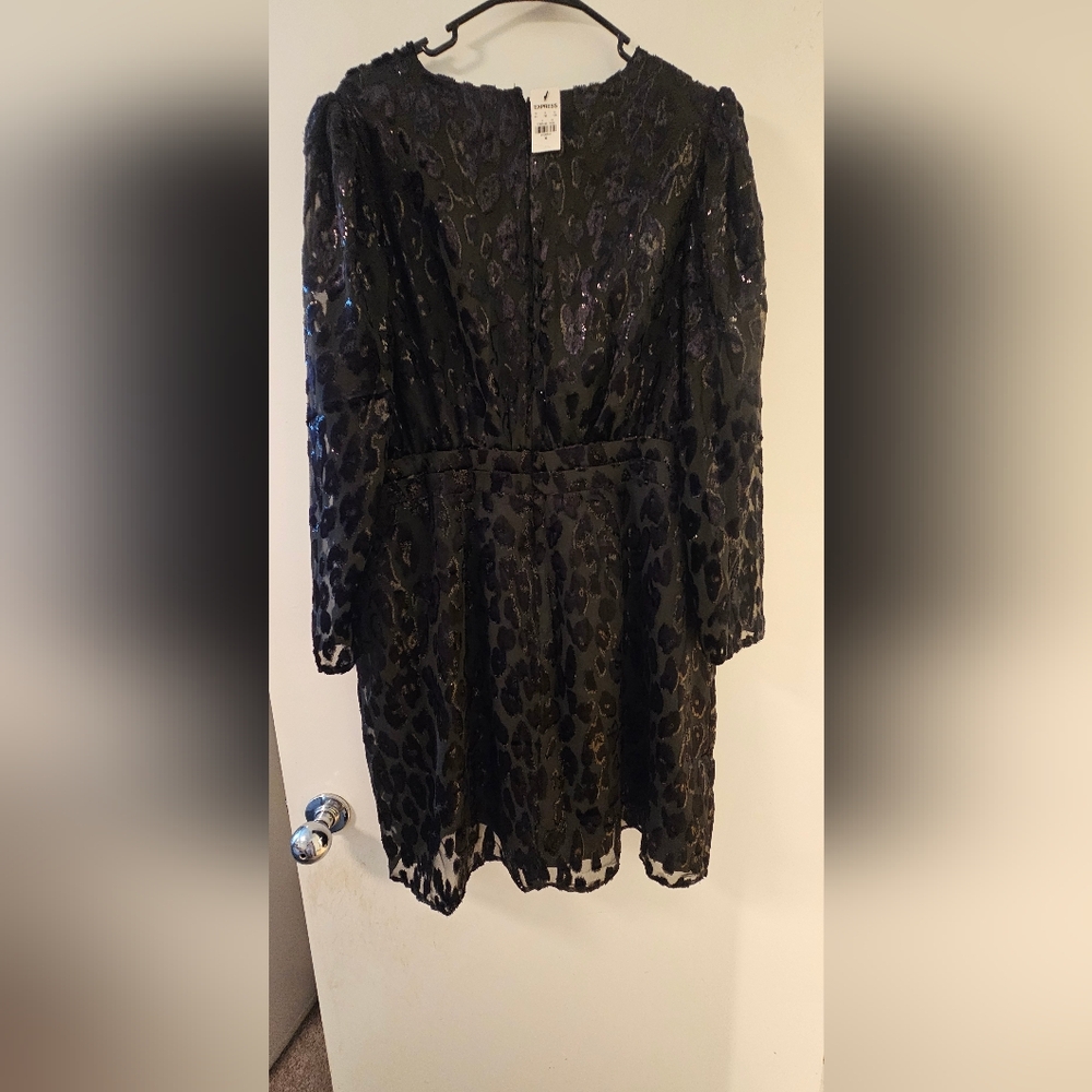 NWT! Express Leopard Velvet Burnout Ruffle Front Dress - XL - Picture 2 of 2